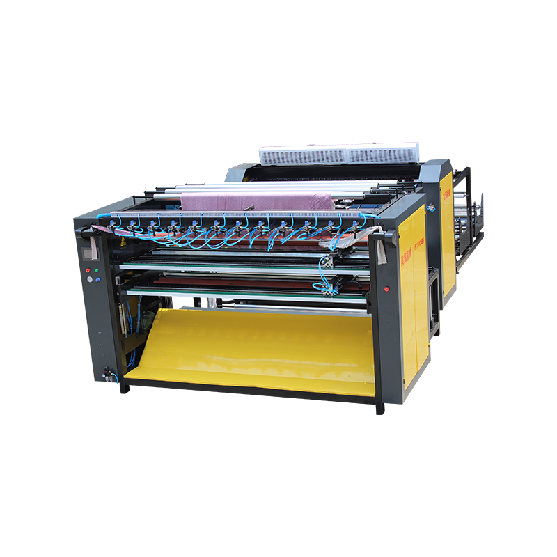 Compositum ultrasonic secantibus embosantibus machinam